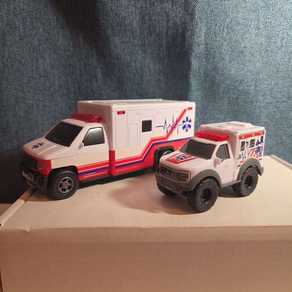 Fire Truck Ambulance Lot 6pc Emergency Rescue Play Set - Picture 15 of 16